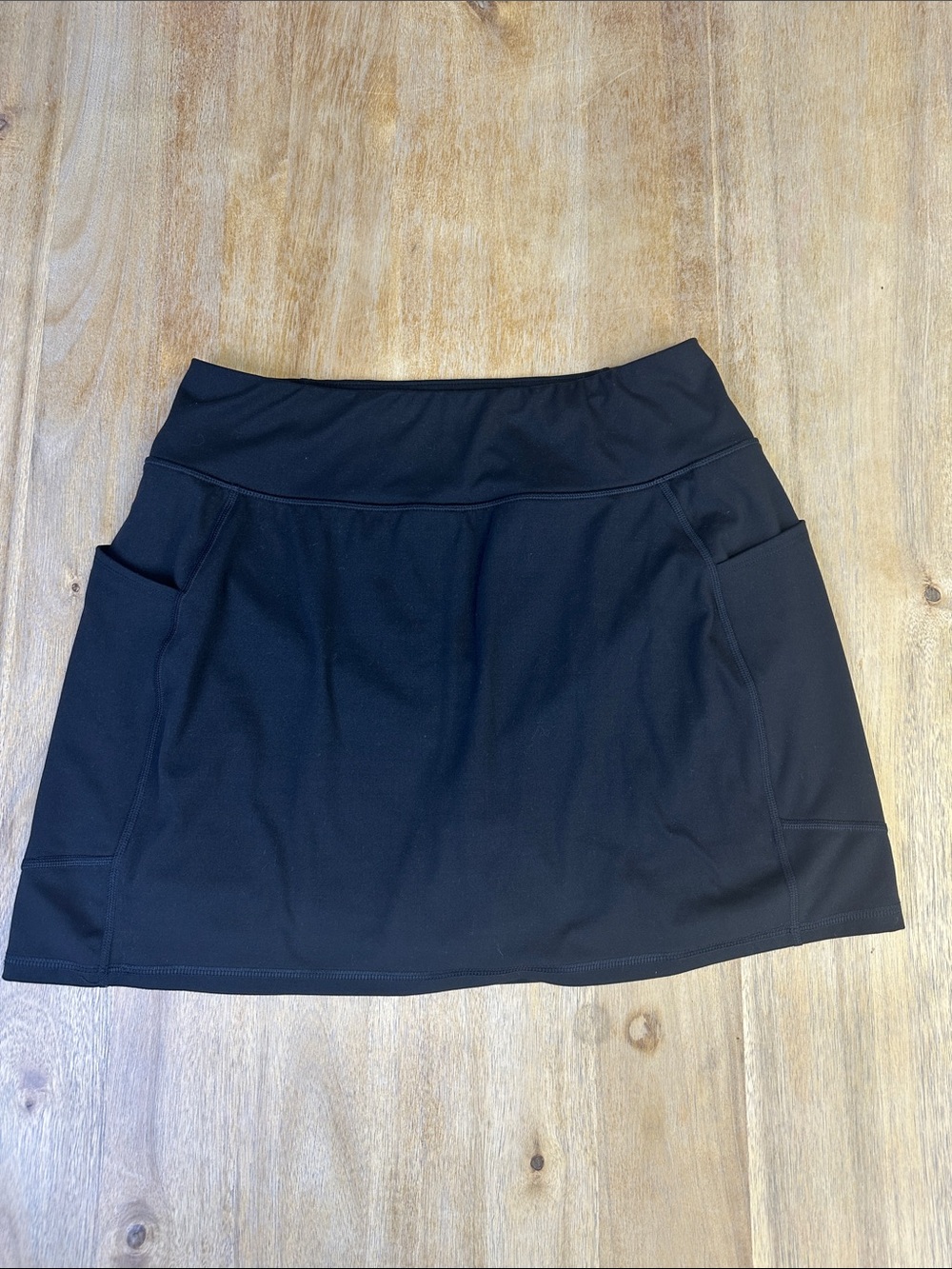Black Women's Active Skort with Side Pockets